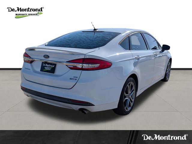 Used 2017 Ford Fusion SE w/ Equipment Group 201A FWD image 5