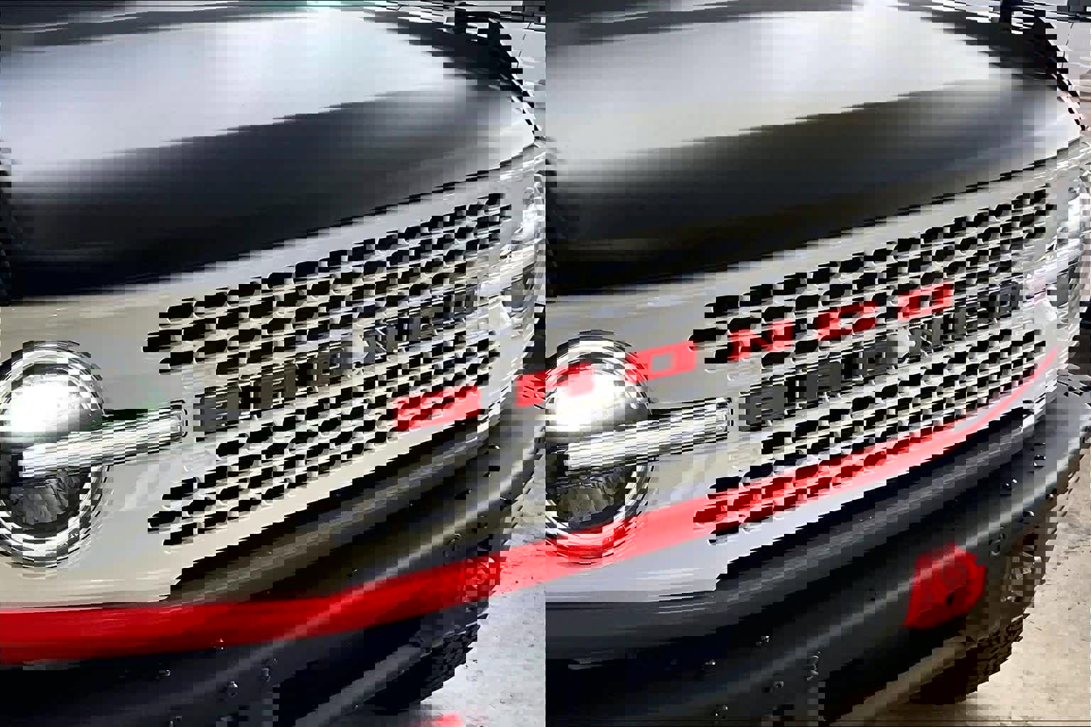 Certified 2025 Ford Bronco Stroppe Edition image 26