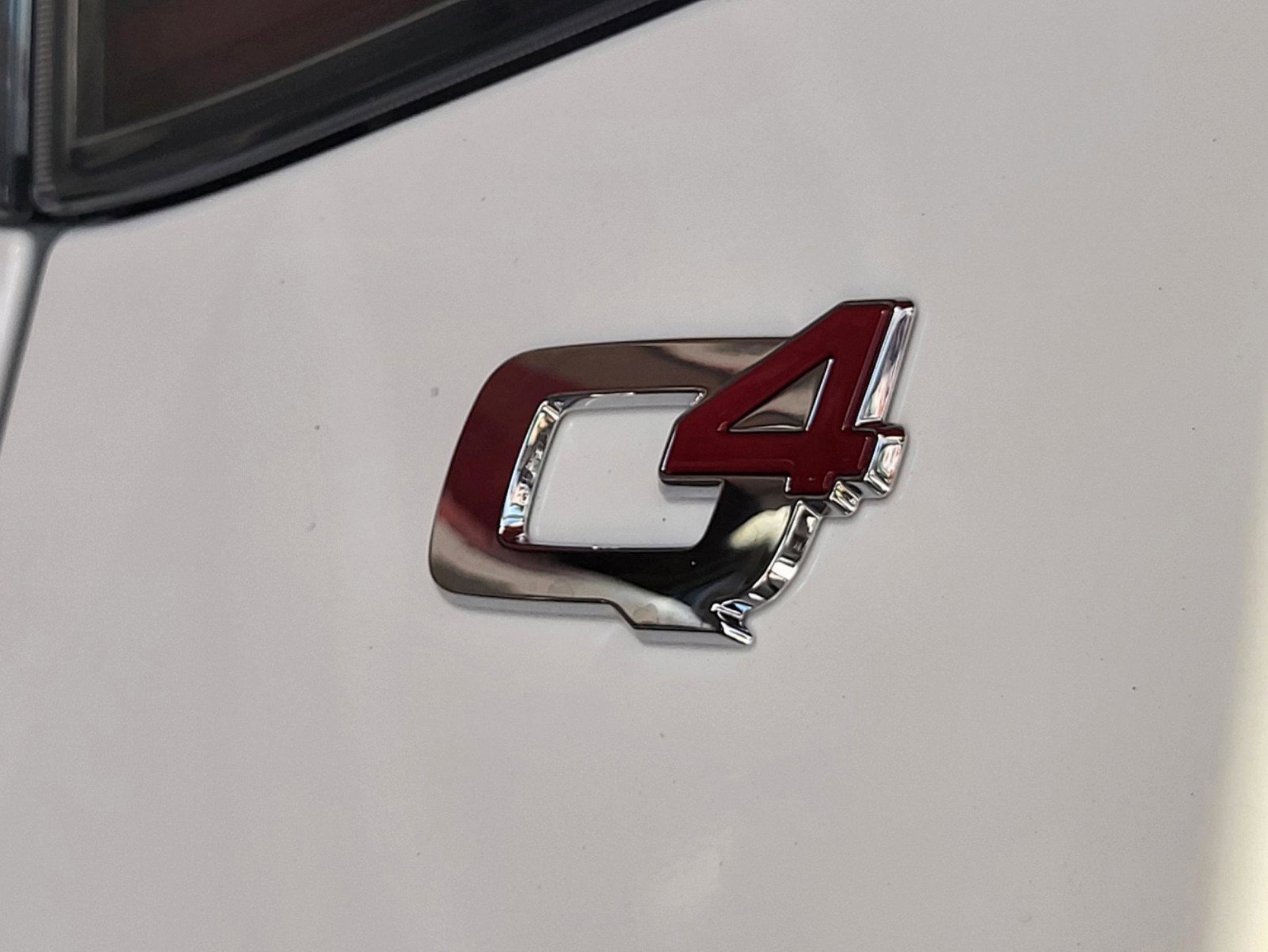 New 2025 Alfa Romeo Stelvio Sprint image 11