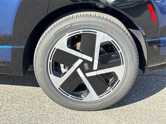 New 2026 Hyundai Ioniq 9 Limited image 6