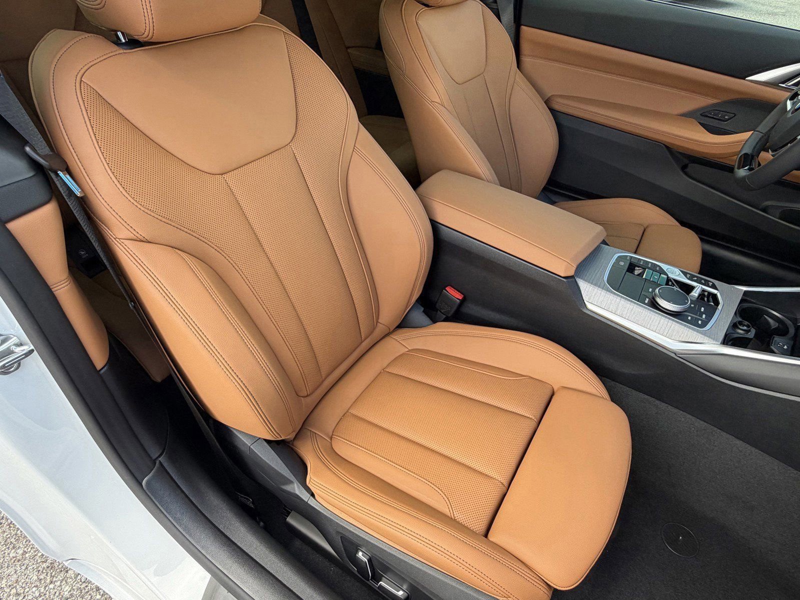 New 2026 BMW 430i Coupe w/ Premium Package image 15