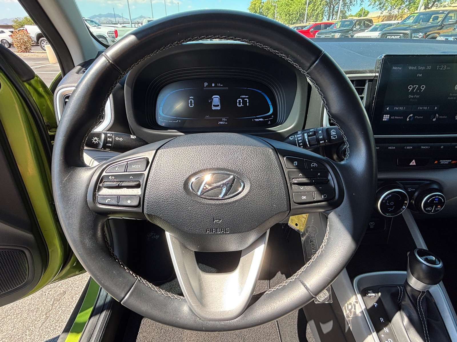 Used 2023 Hyundai Venue SEL w/ Cargo Package FWD image 12