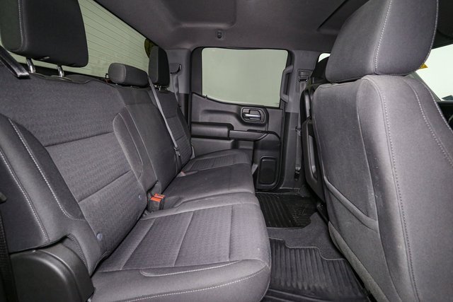 Used 2023 Chevrolet Silverado 1500 Custom image 18