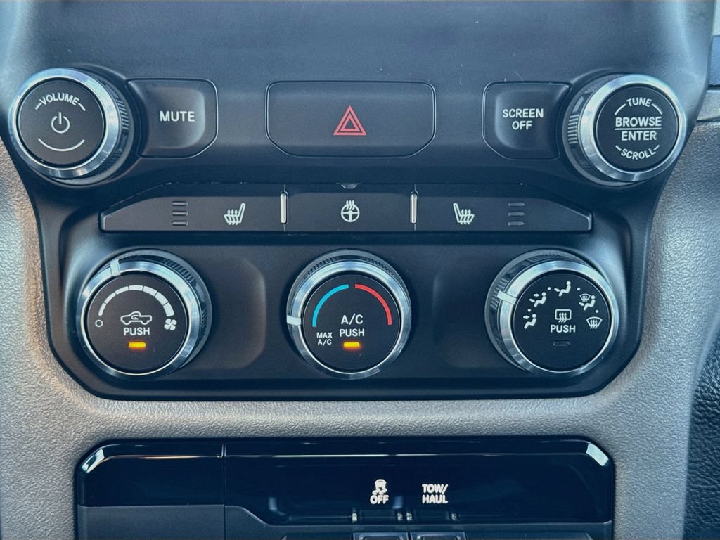 Used 2023 RAM 1500 Big Horn AWD/4WD image 13