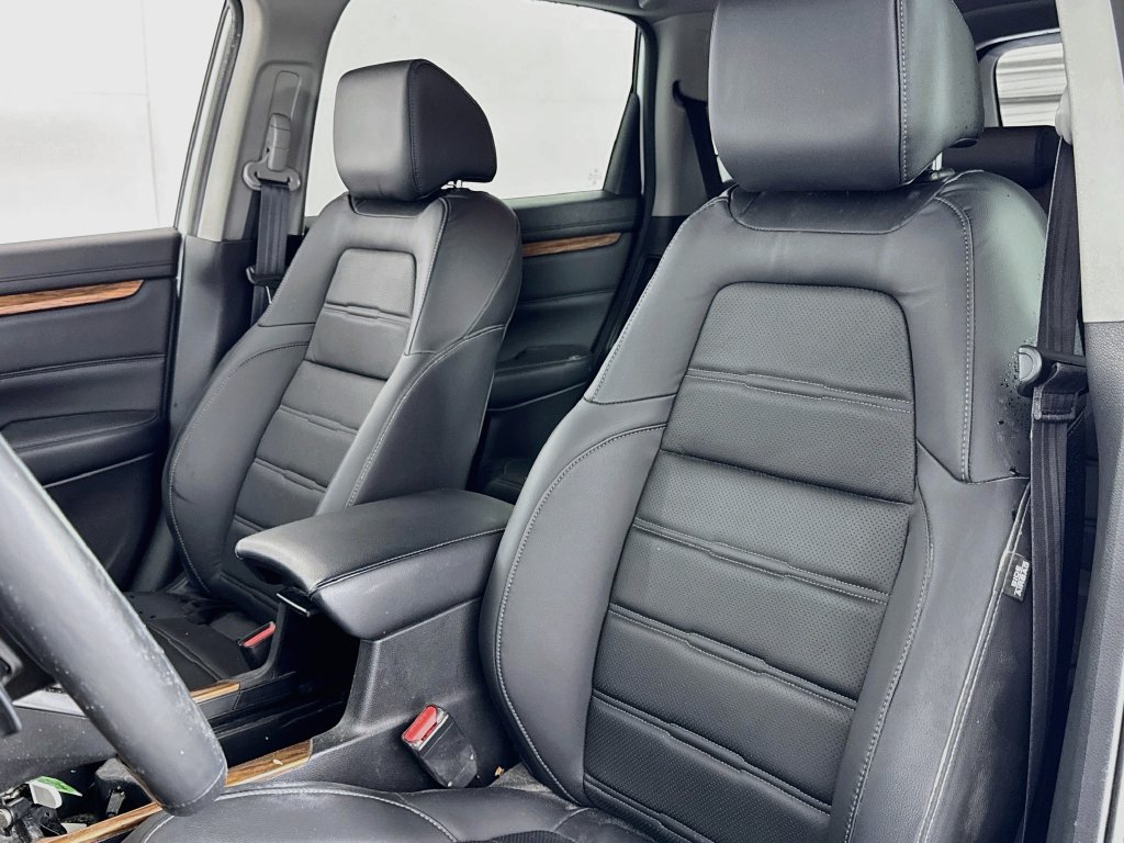 Used 2022 Honda CR-V Touring image 11