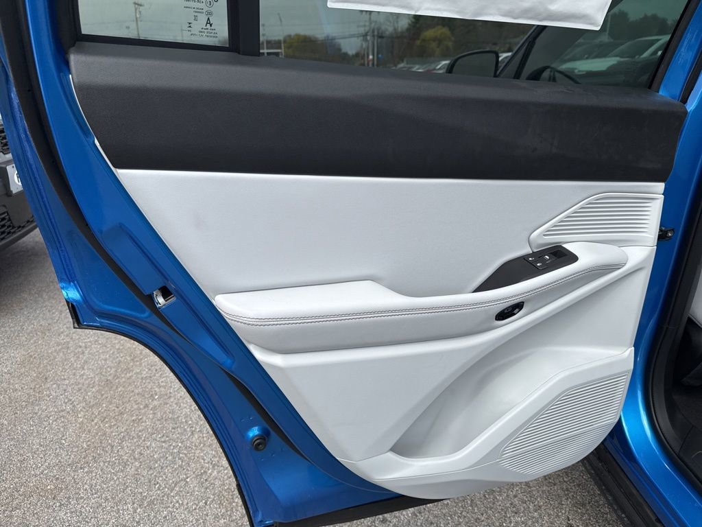 New 2026 Jeep Cherokee Limited image 25