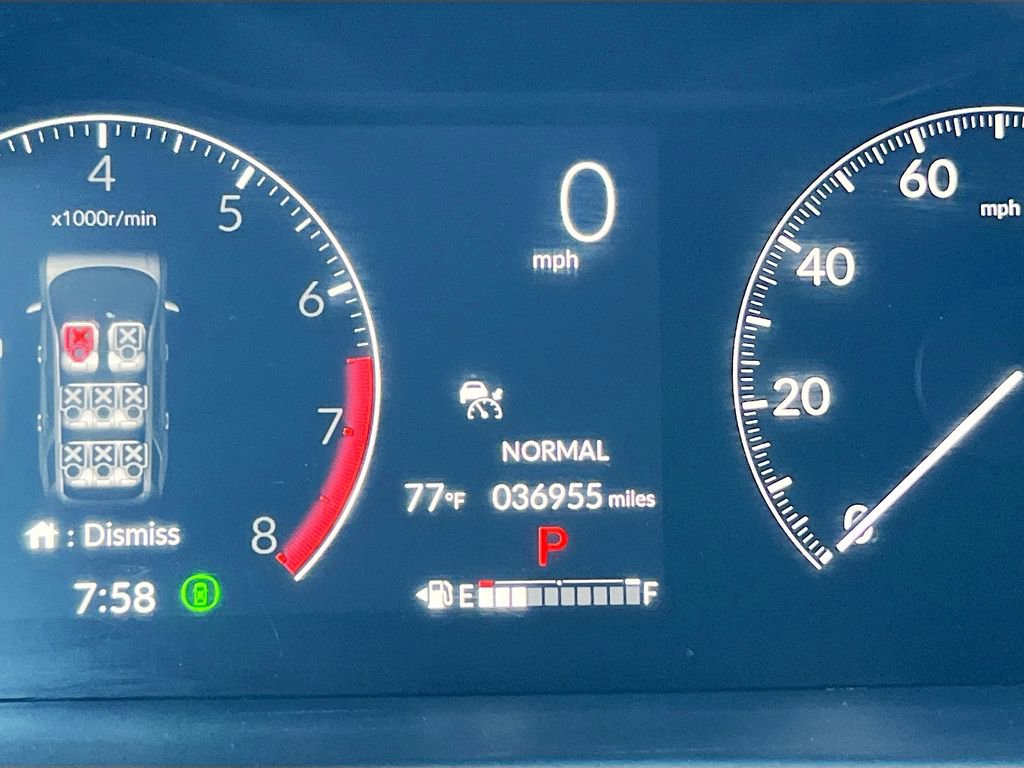 Used 2024 Honda Pilot Touring image 12