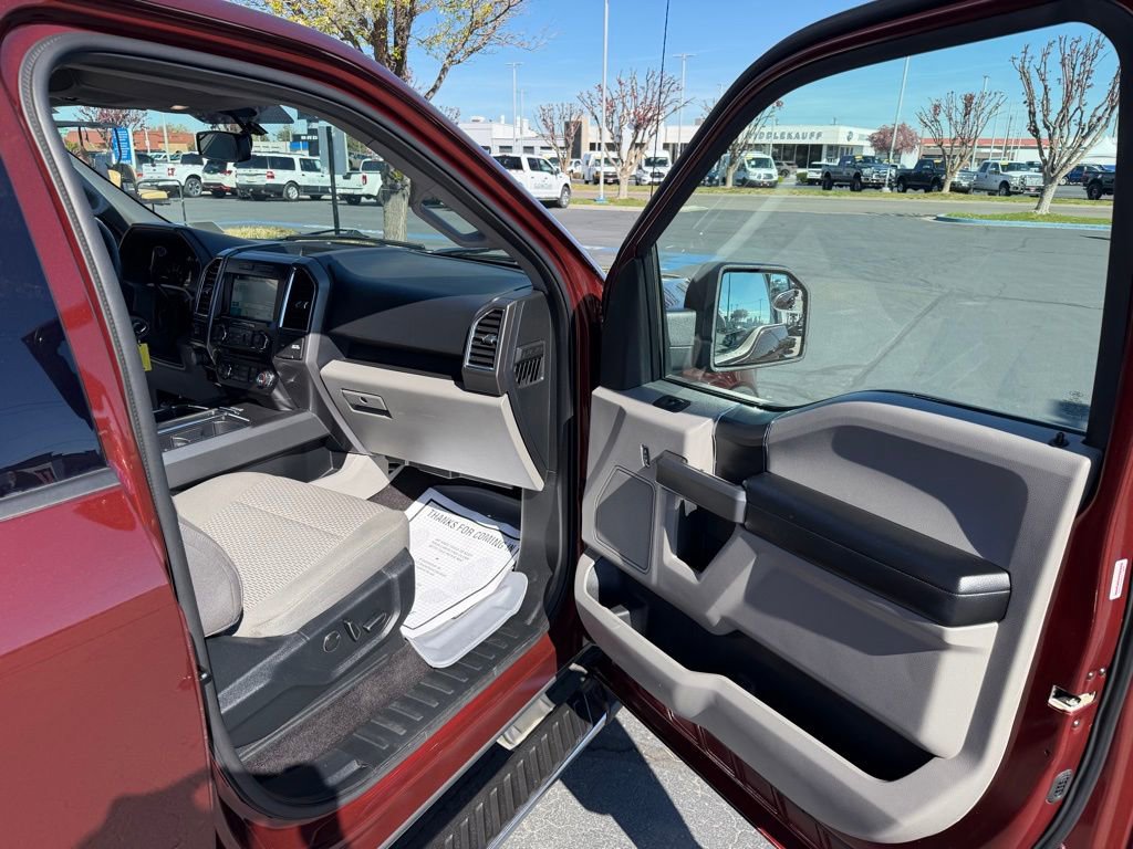 Used 2016 Ford F150 XLT w/ Equipment Group 302A Luxury image 13