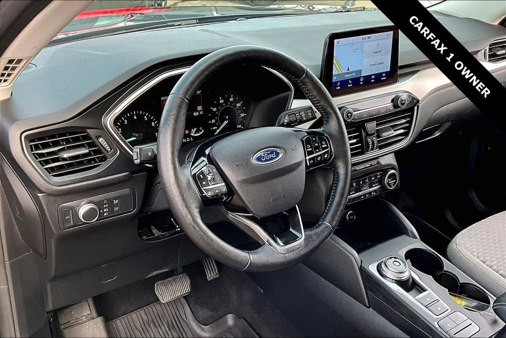 Used 2021 Ford Escape SE w/ Convenience Package image 16