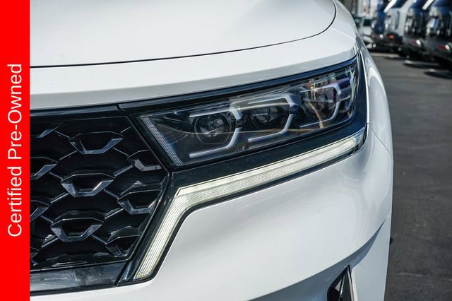Certified 2022 Kia Sorento SX image 10