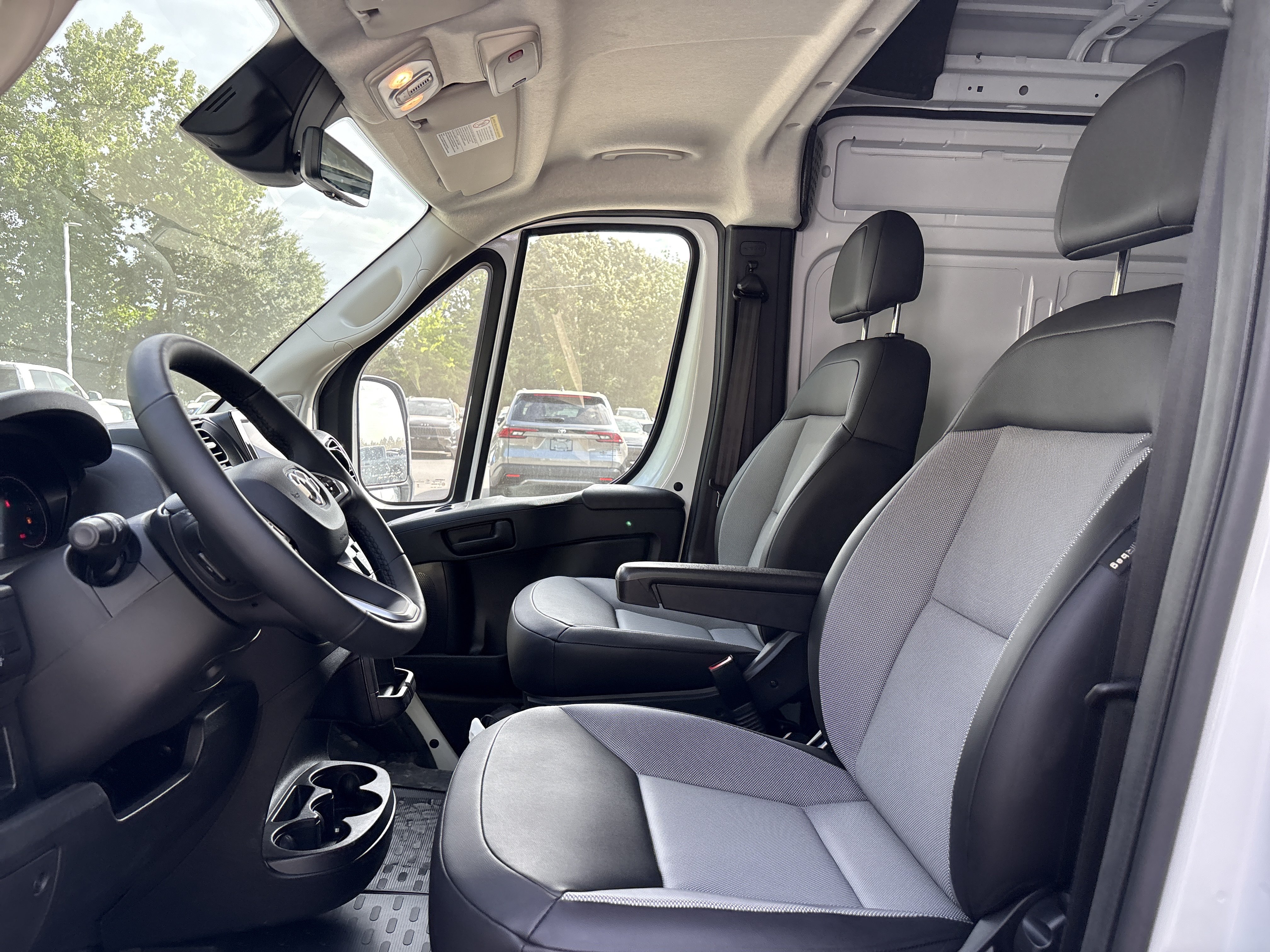 New 2026 RAM ProMaster 3500 w/ Advanced Safety Group FWD image 16