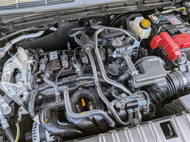 New 2026 Nissan Kicks SR FWD image 12