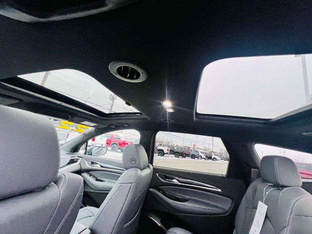 Used 2022 Buick Enclave Premium w/ Experience Buick Package image 36