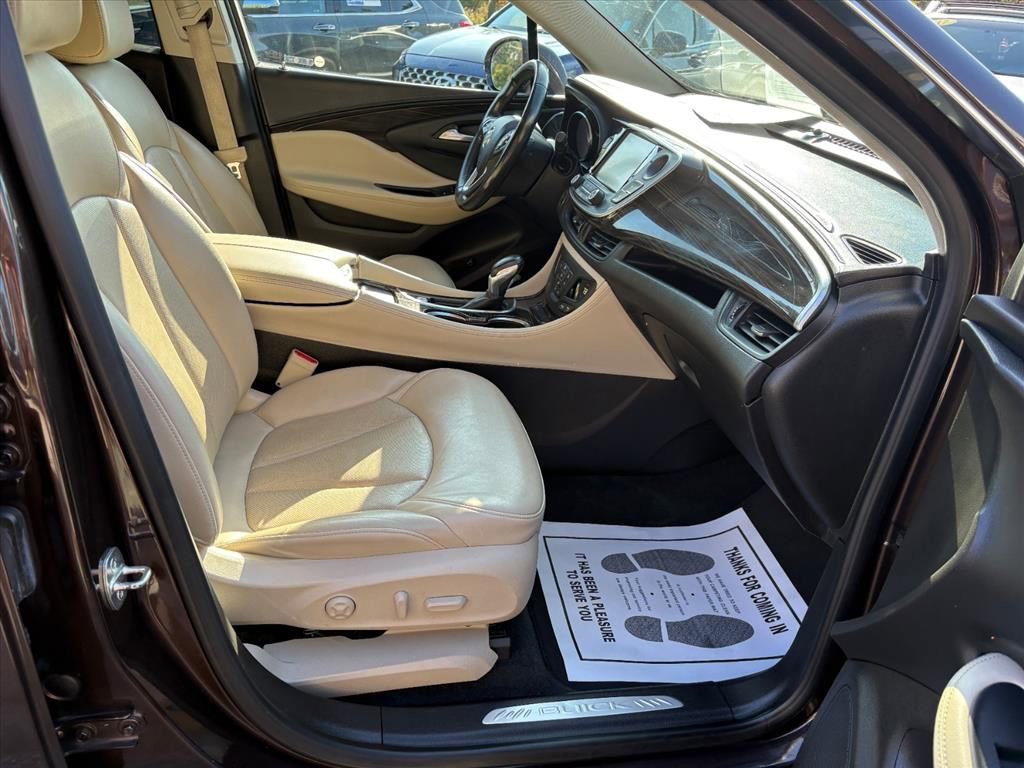 Used 2020 Buick Envision Essence image 16