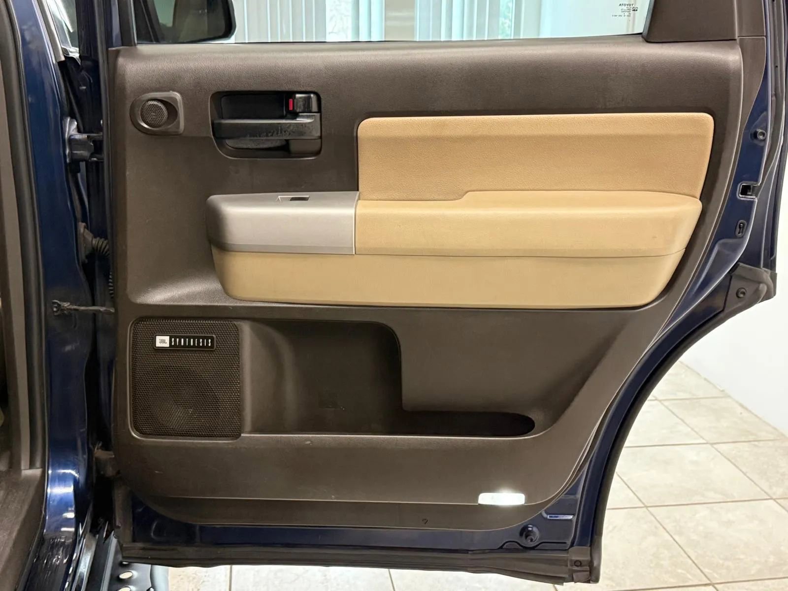 Used 2008 Toyota Sequoia SR5 image 19