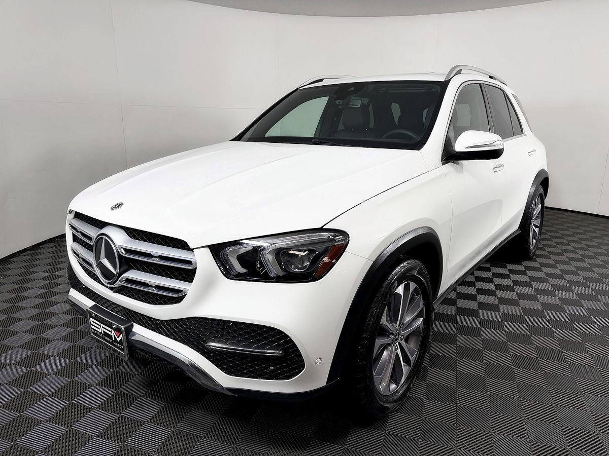 Used 2022 Mercedes-Benz GLE 350 4MATIC w/ Premium Package image 2