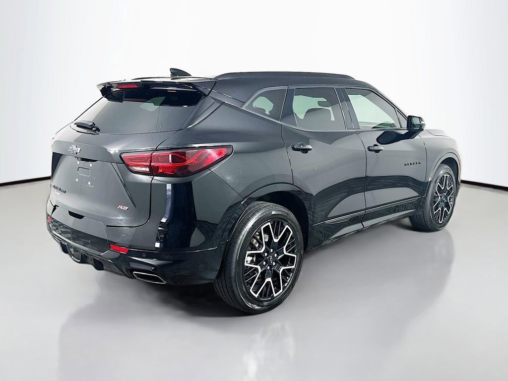 Used 2023 Chevrolet Blazer RS w/ Driver Confidence II Package image 7