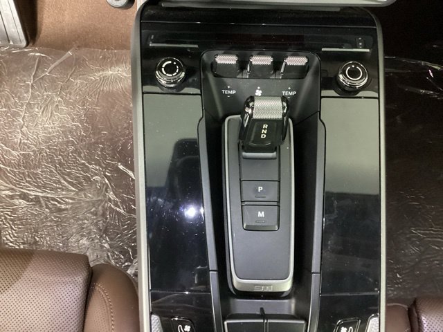 Used 2024 Porsche 911 Carrera 4S AWD/4WD image 22