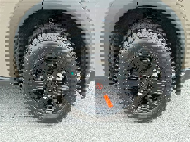 New 2026 Nissan Rogue SV image 4