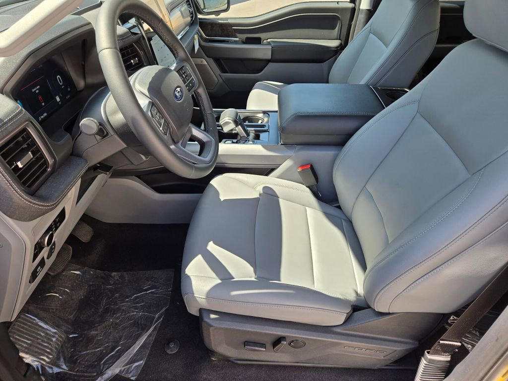 New 2025 Ford F150 Lightning Flash AWD/4WD image 9