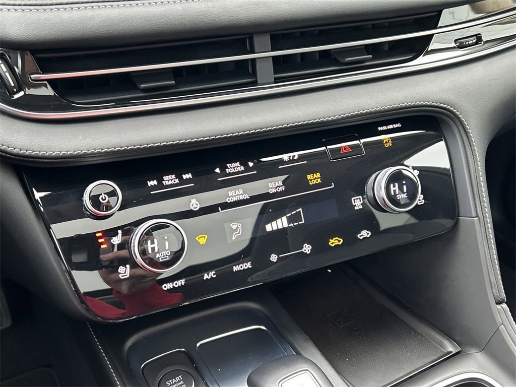 Certified 2023 INFINITI QX60 Luxe w/ Cargo Package image 21