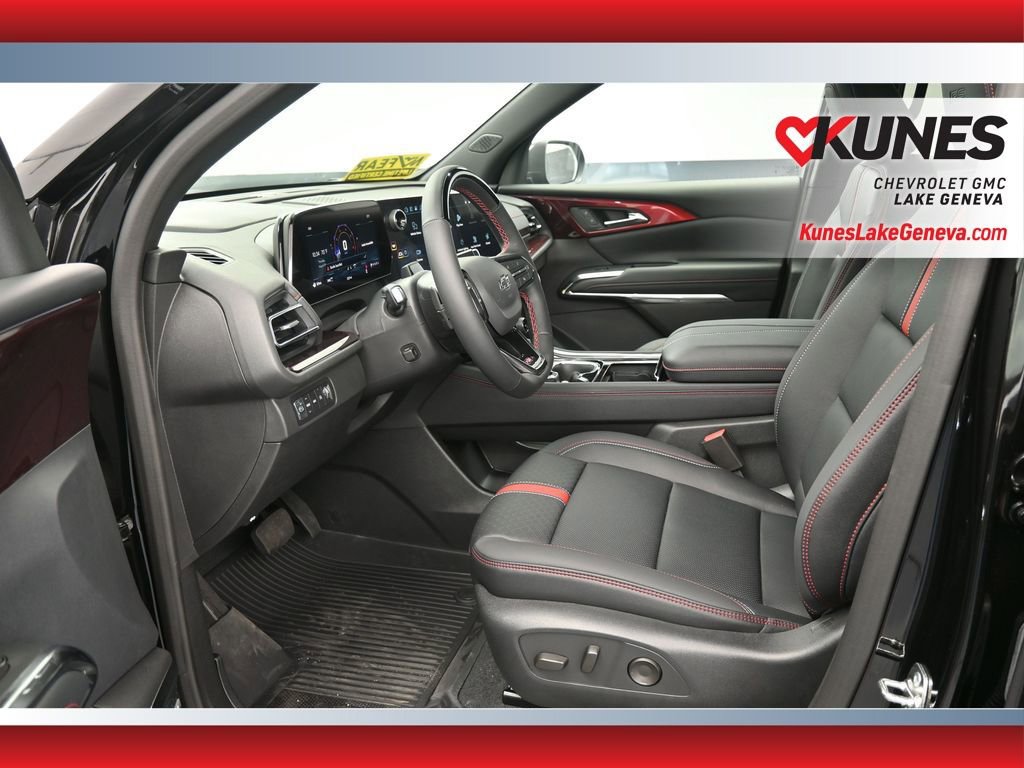 New 2026 Chevrolet Traverse RS w/ LPO, Floor Liner Package image 11