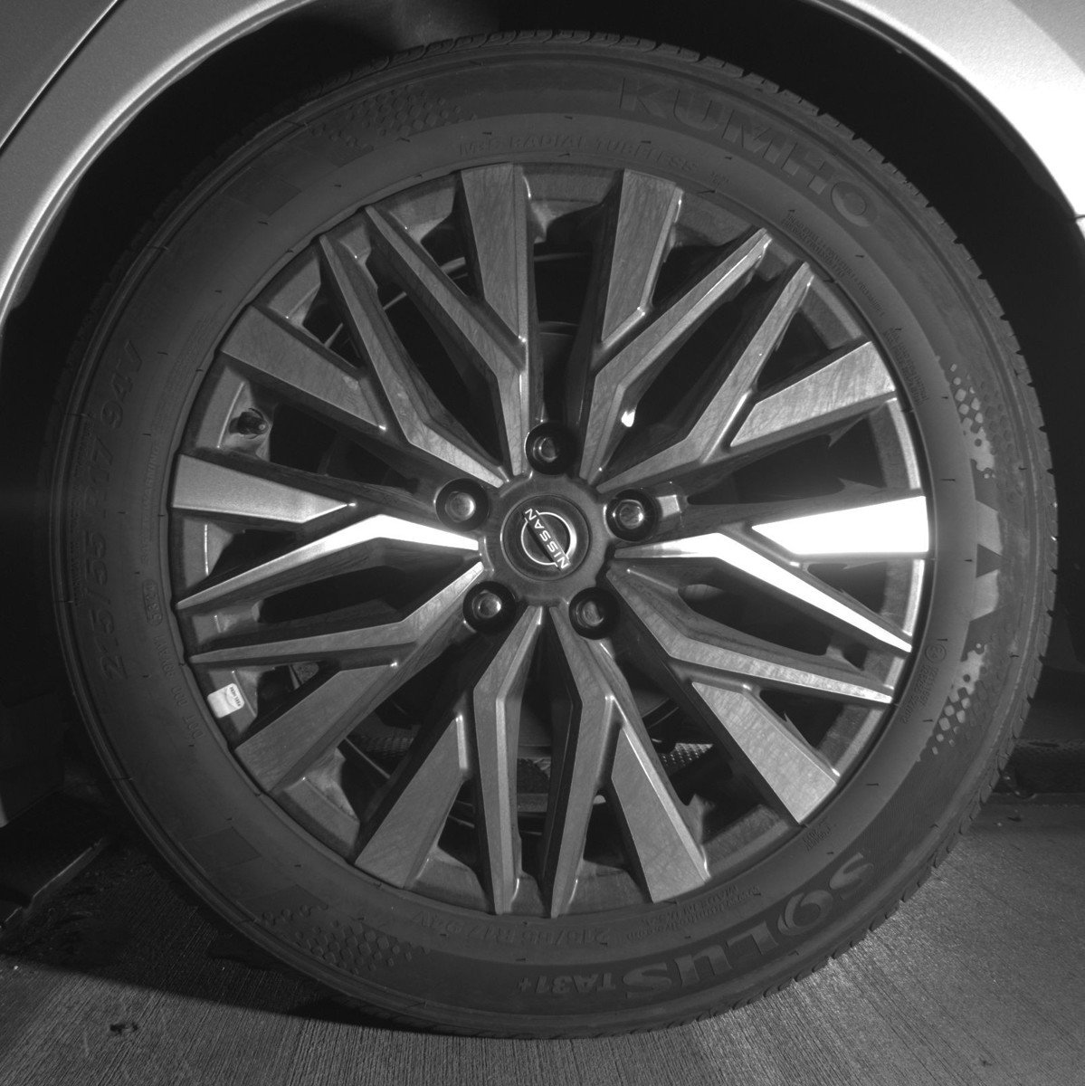 Used 2025 Nissan Altima 2.5 SV image 14