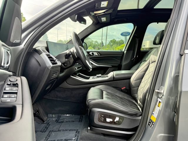 Used 2024 BMW X5 xDrive40i w/ Executive Package AWD/4WD image 15