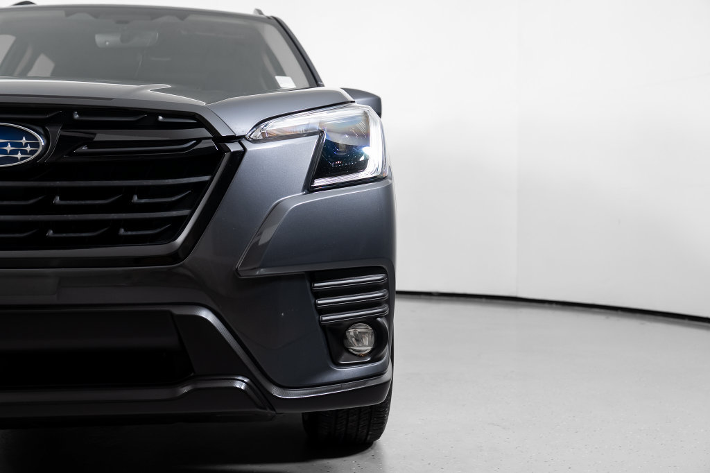 Used 2024 Subaru Forester Premium AWD/4WD image 17