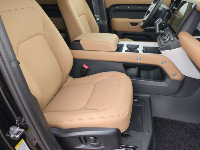 New 2026 Land Rover Defender 110 S AWD/4WD image 18