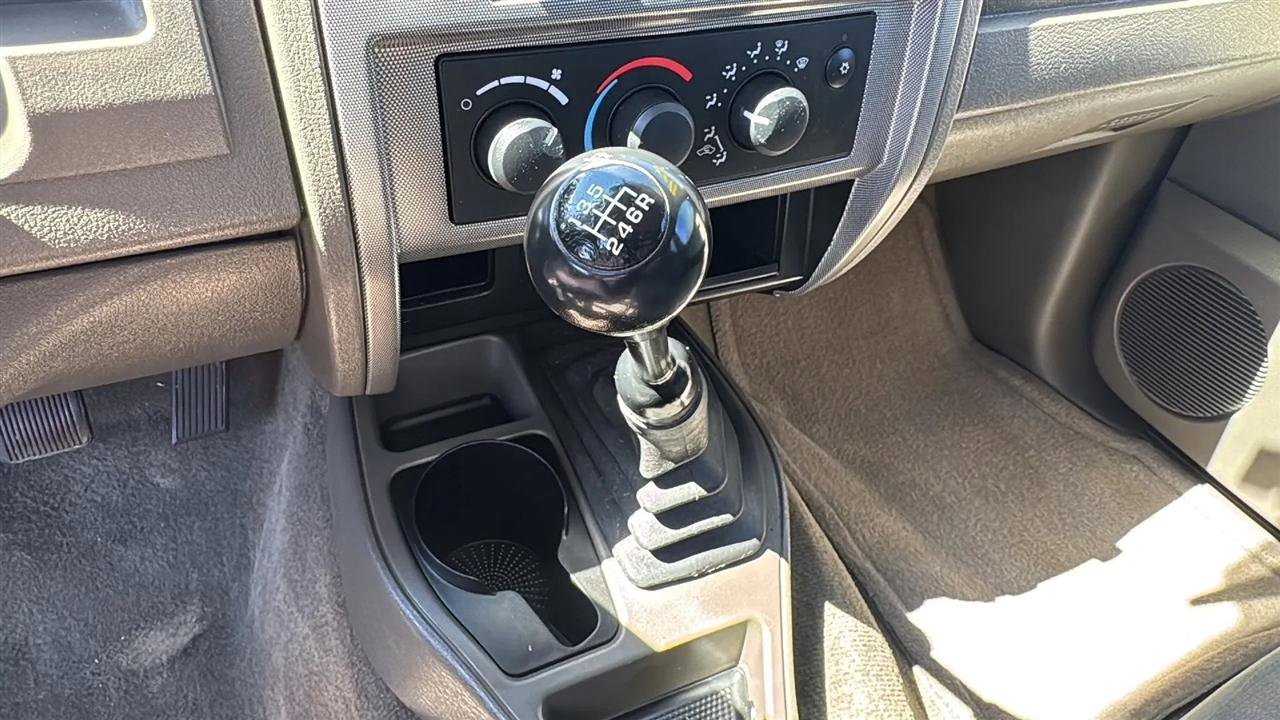 Used 2006 Dodge Dakota SLT w/ SLT Value Group image 47