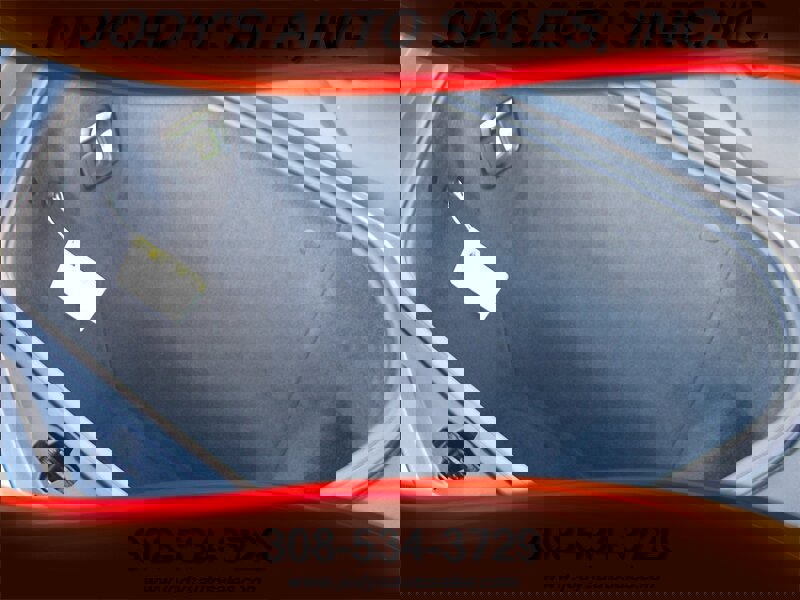 Used 2022 Chevrolet Corvette Stingray Coupe w/ Engine Appearance Package image 33