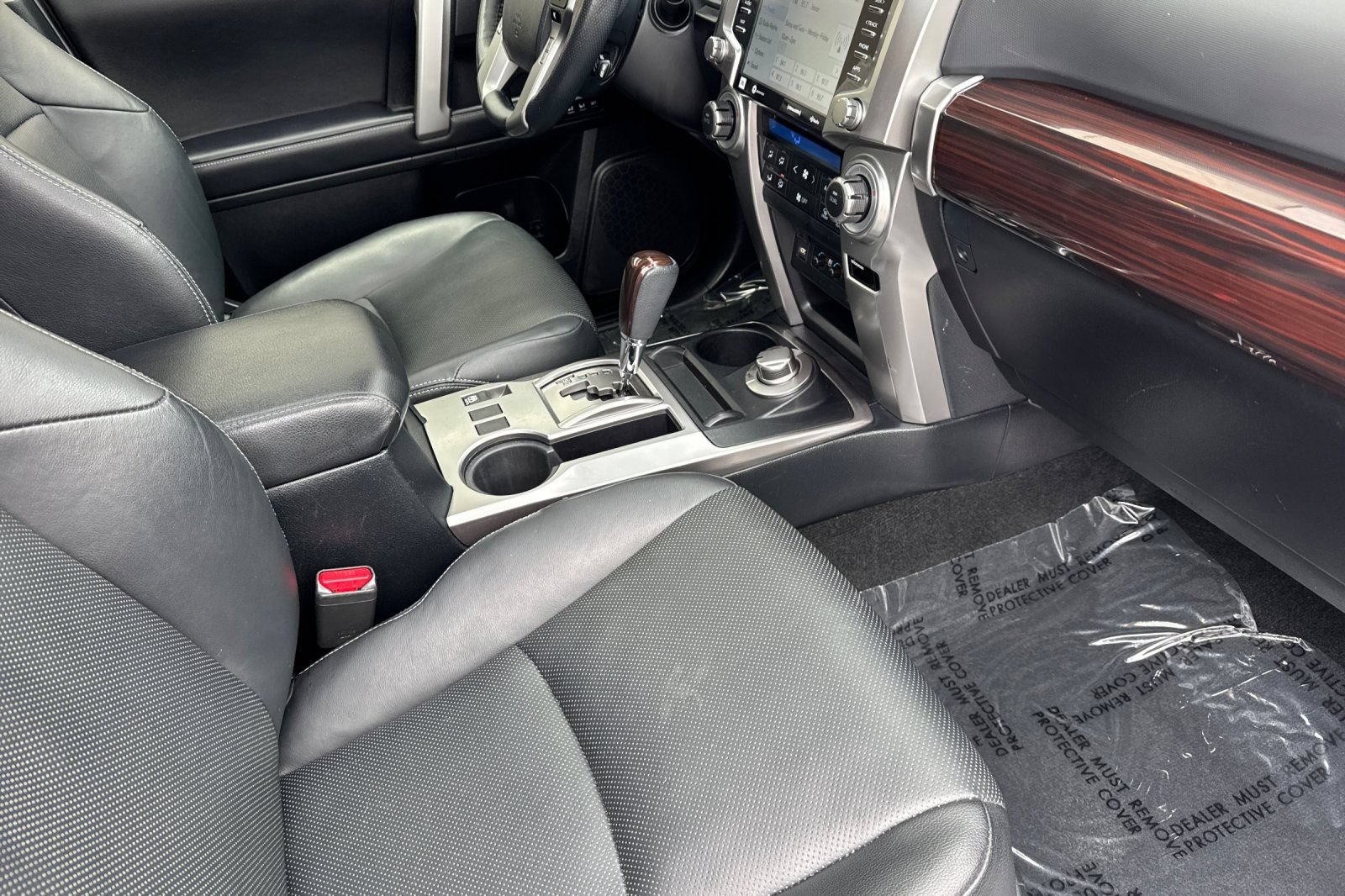 Certified 2024 Toyota 4Runner Limited AWD/4WD image 16