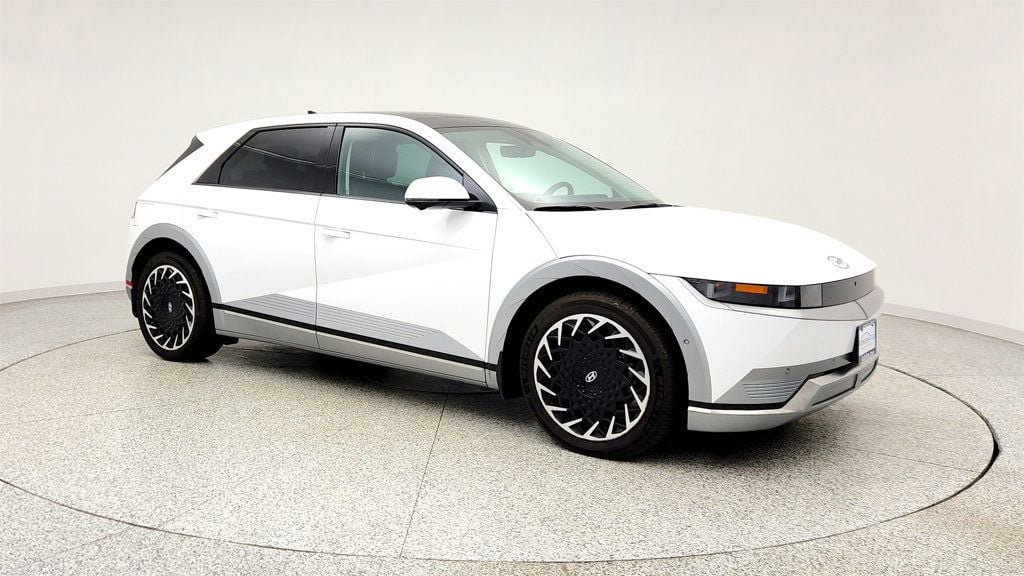 Used 2024 Hyundai Ioniq 5 Limited AWD/4WD image 3