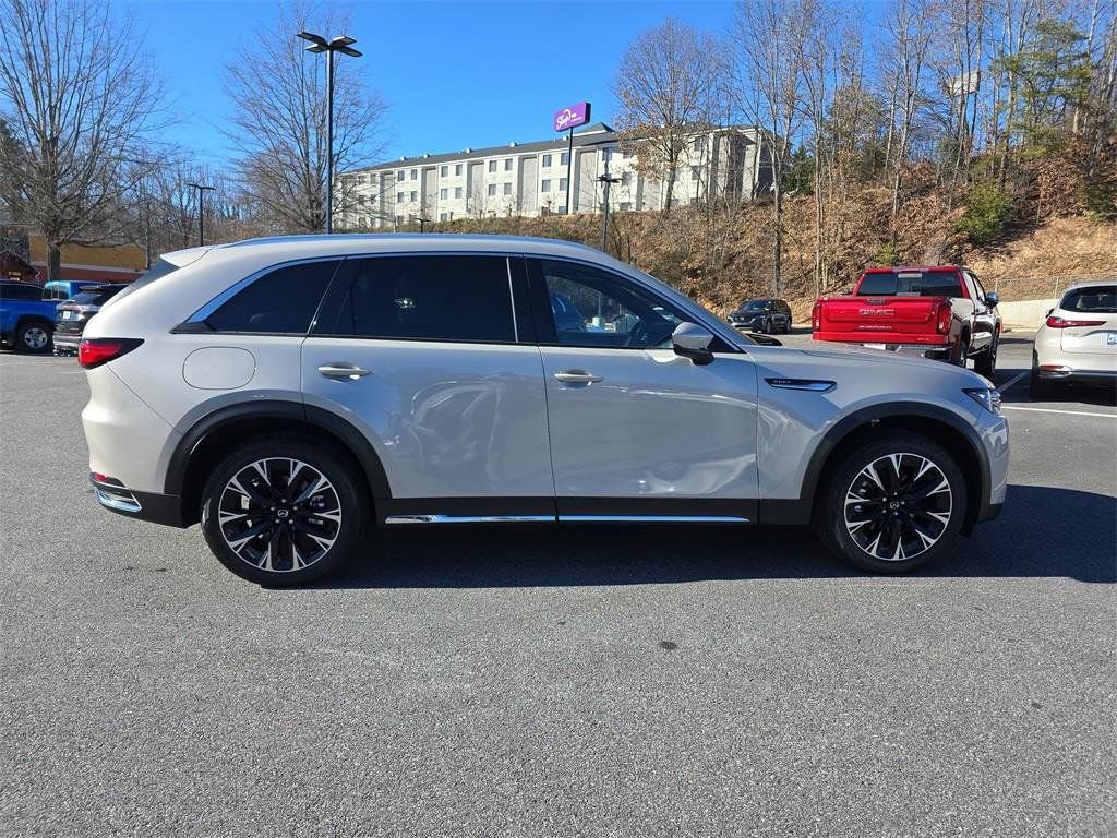 New 2026 MAZDA CX-90 Plug-In Hybrid w/ Premium Plus AWD/4WD image 2