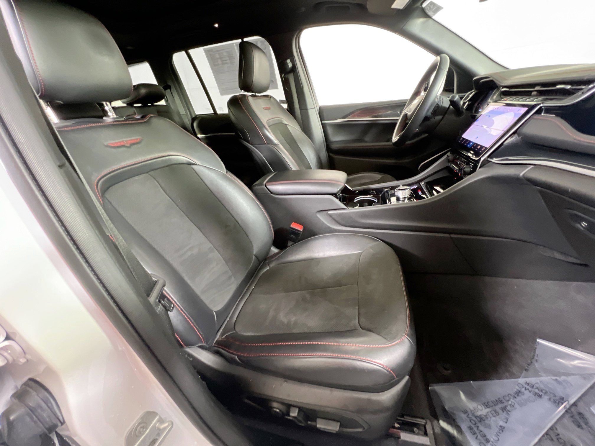 Used 2022 Jeep Grand Cherokee Trailhawk w/ ADV Protech Group II image 29