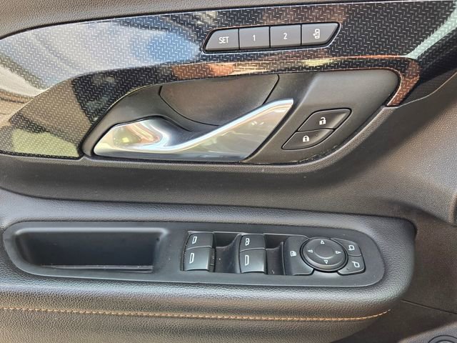 Used 2022 GMC Terrain AT4 w/ Infotainment Package II image 31