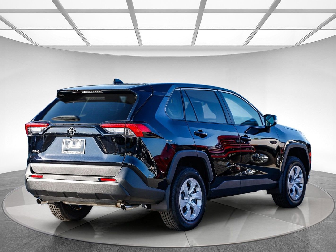 Used 2025 Toyota RAV4 LE FWD image 4