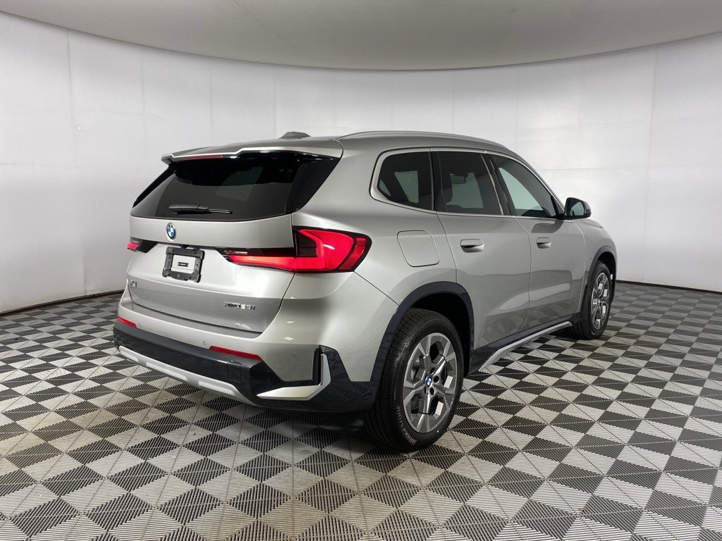 New 2026 BMW X1 xDrive28i w/ Technology Package image 24