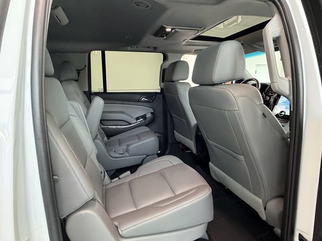 Used 2019 Chevrolet Suburban LT w/ LT Signature Package AWD/4WD image 17