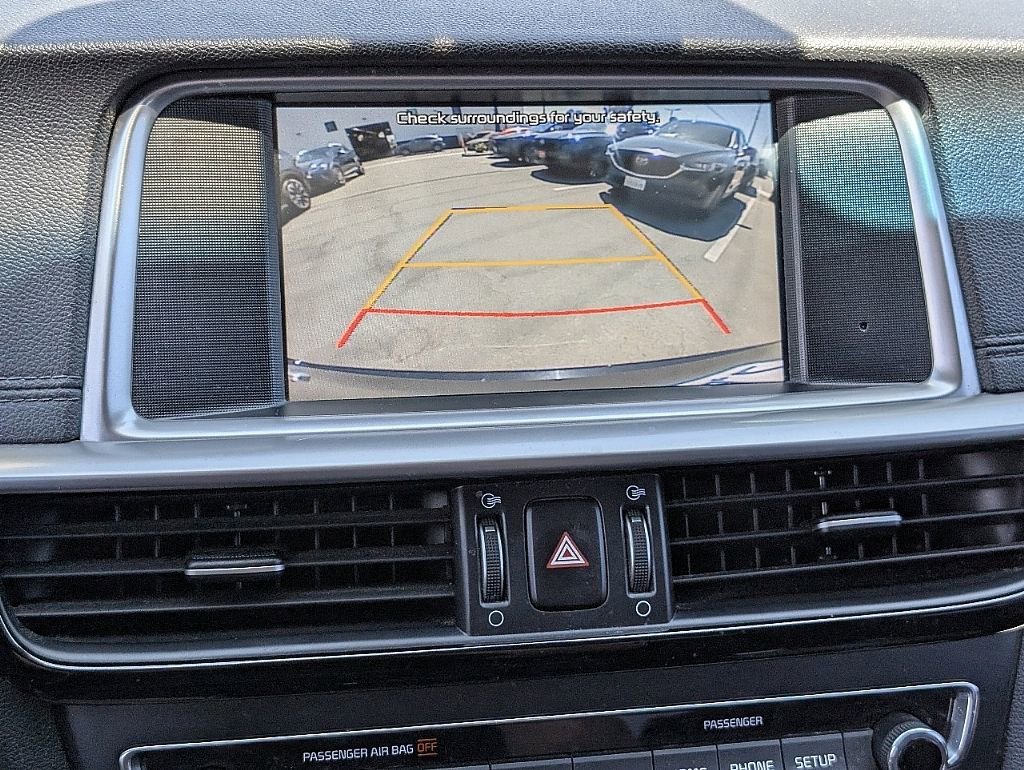 Used 2020 Kia Optima LX image 28