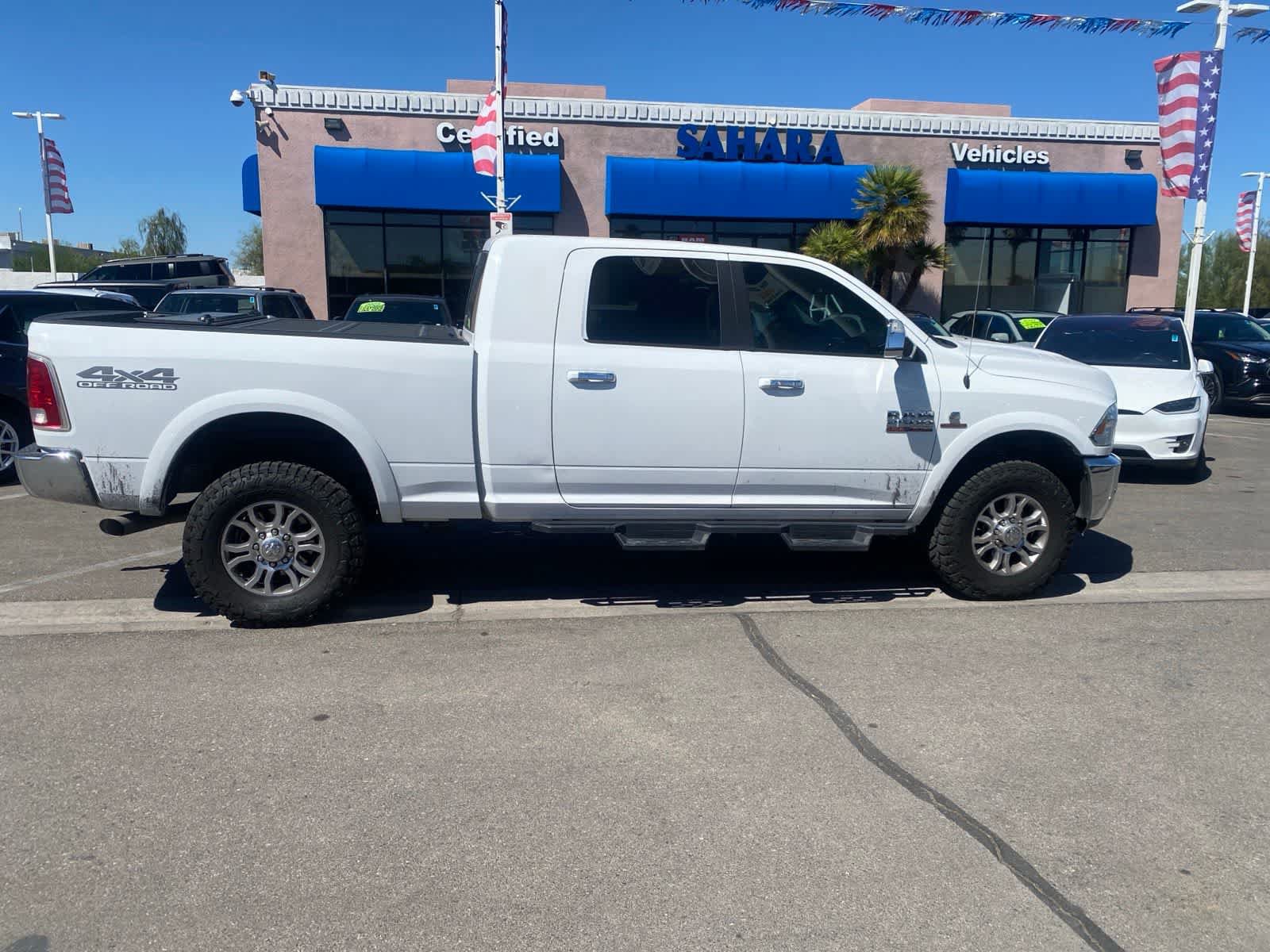 Used 2018 RAM 2500 Laramie w/ Off Road Package AWD/4WD image 4