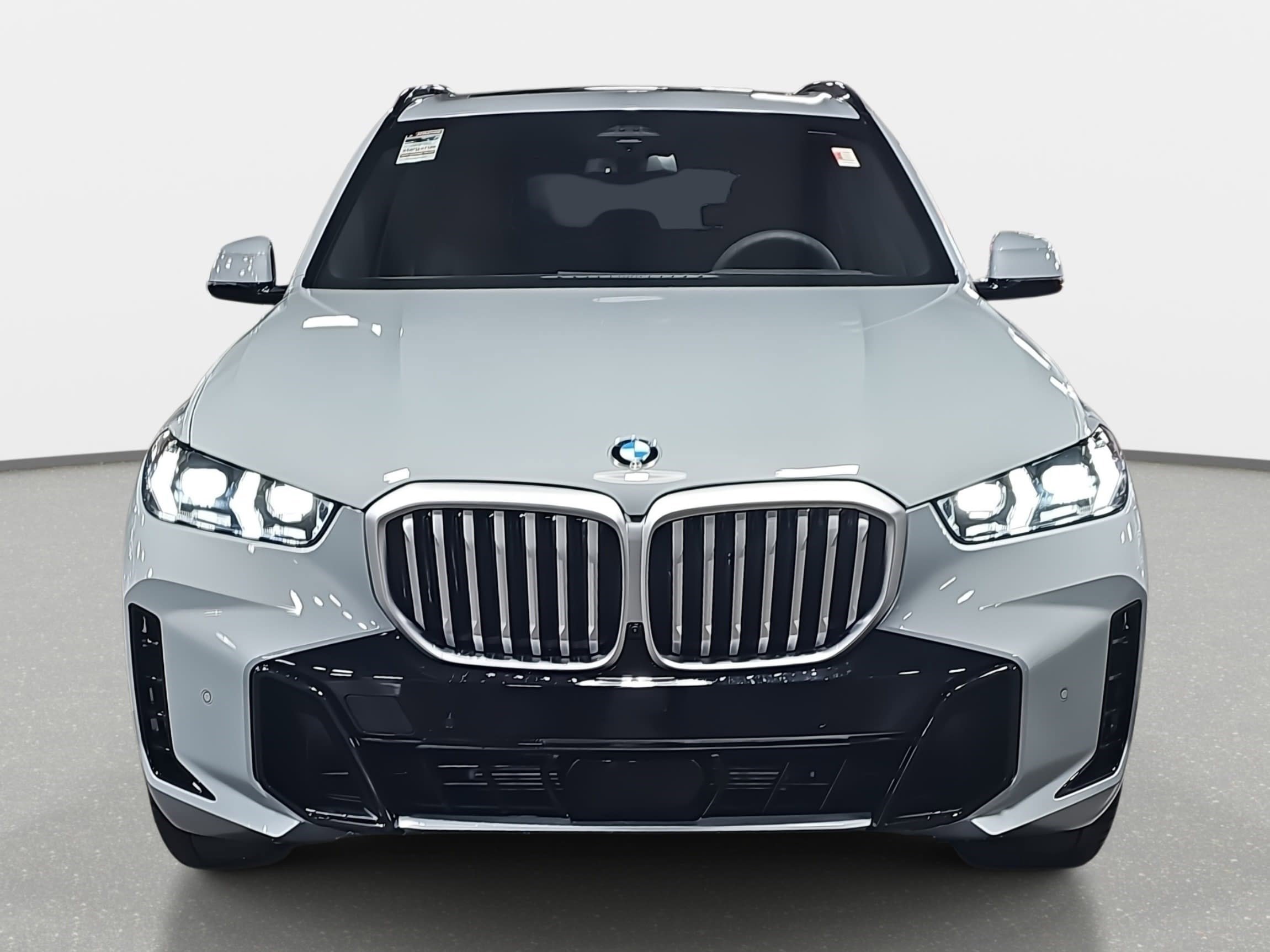 New 2026 BMW X5 xDrive40i w/ M Sport Package image 2