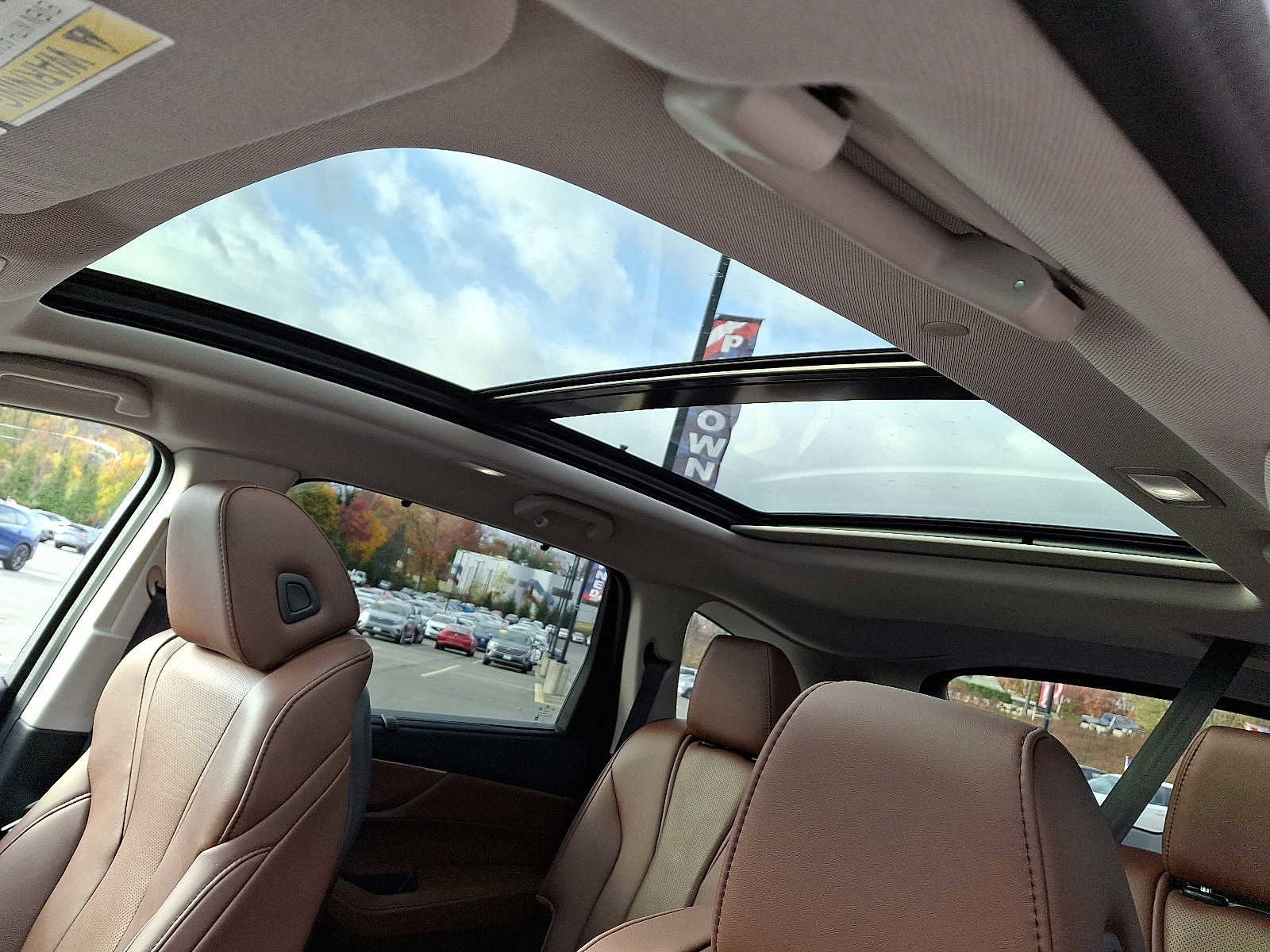 Used 2024 Acura MDX SH-AWD w/ Technology Package image 14