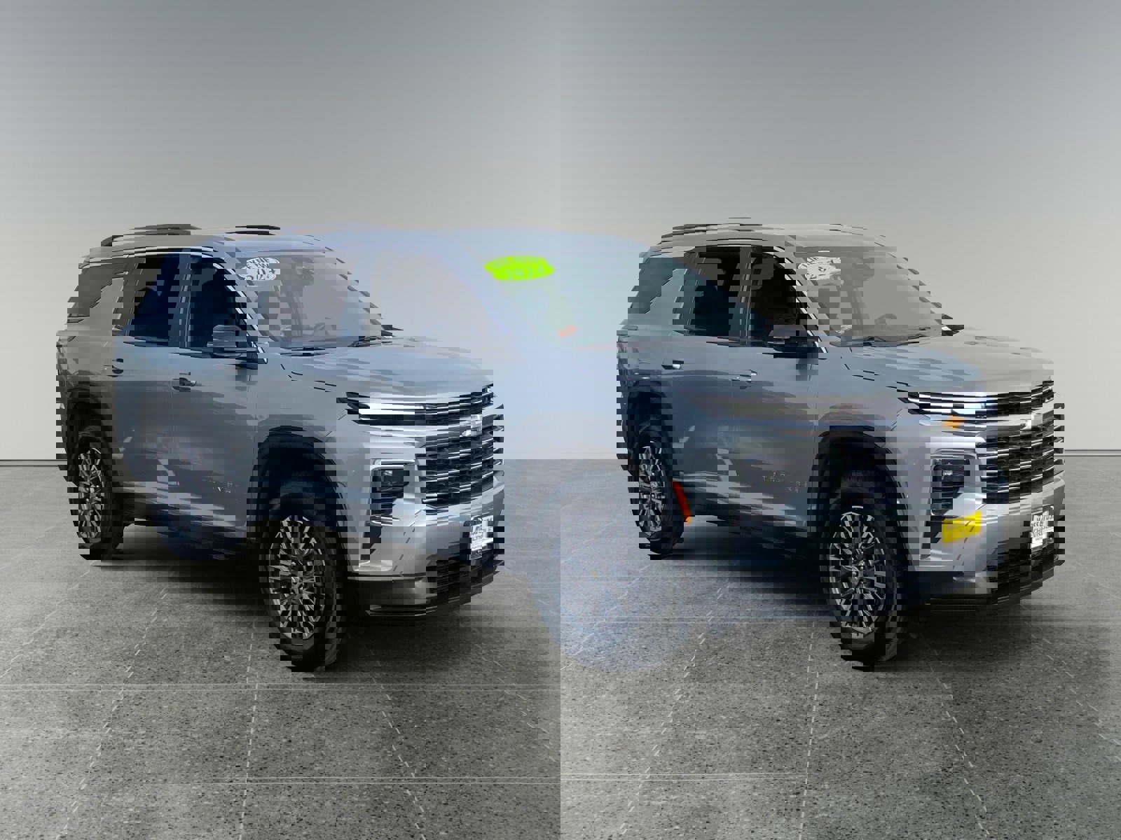 Used 2024 Chevrolet Traverse LT image 7