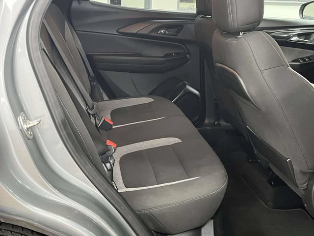 Used 2025 Chevrolet TrailBlazer LT FWD image 23