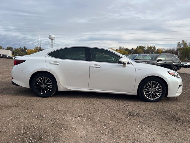 Used 2018 Lexus ES 350 w/ Luxury Package w/Wood Trim FWD image 6
