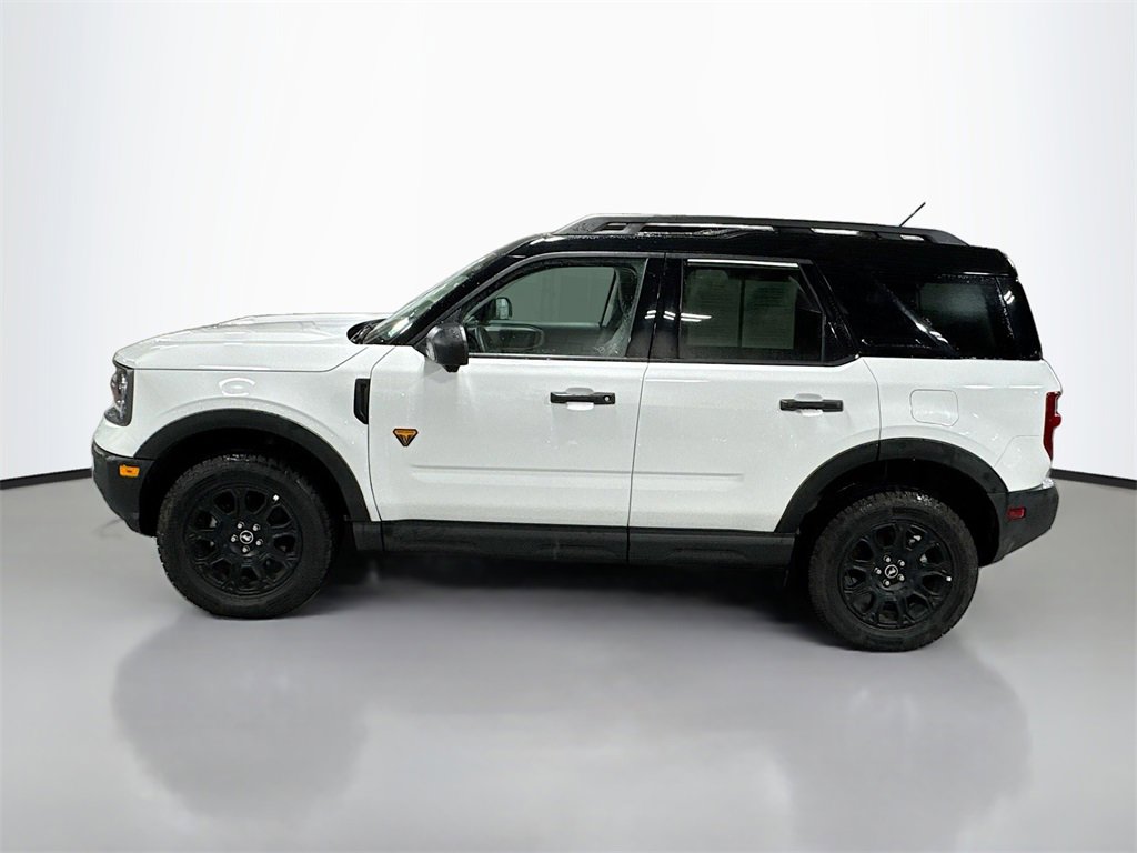 Used 2025 Ford Bronco Sport Badlands image 10