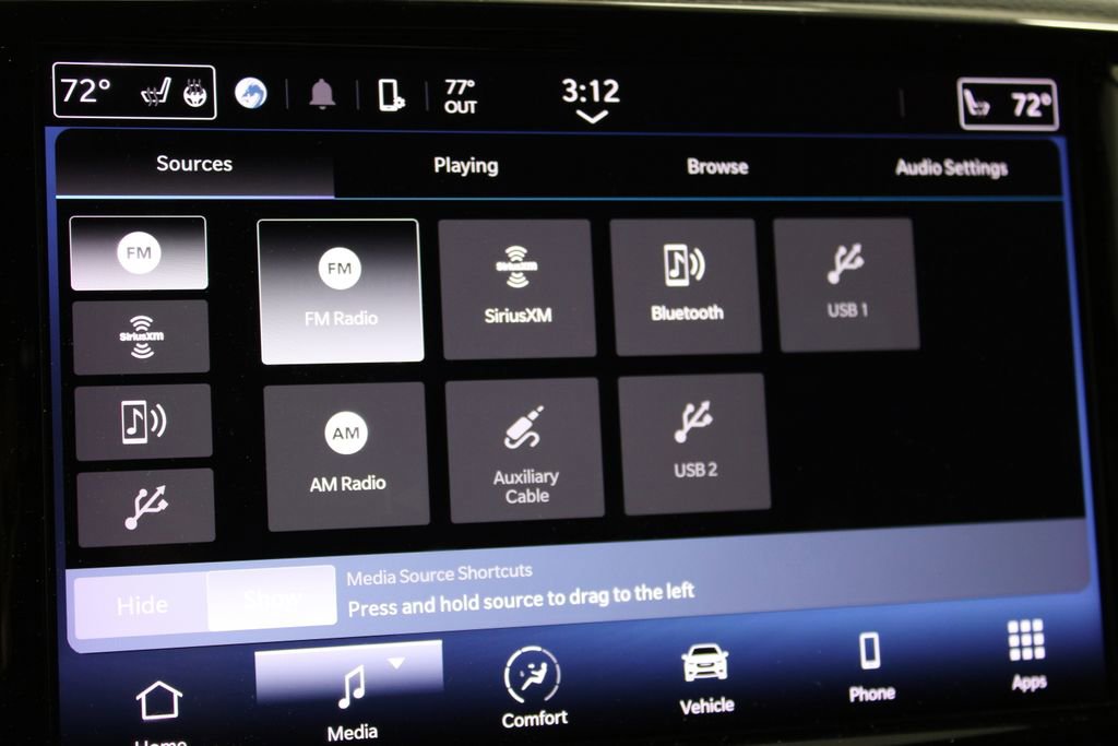 Used 2024 Chrysler Pacifica Touring-L FWD image 50
