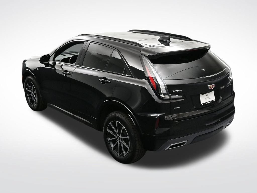 Certified 2024 Cadillac XT4 Sport w/ Cold Weather Package AWD/4WD image 18
